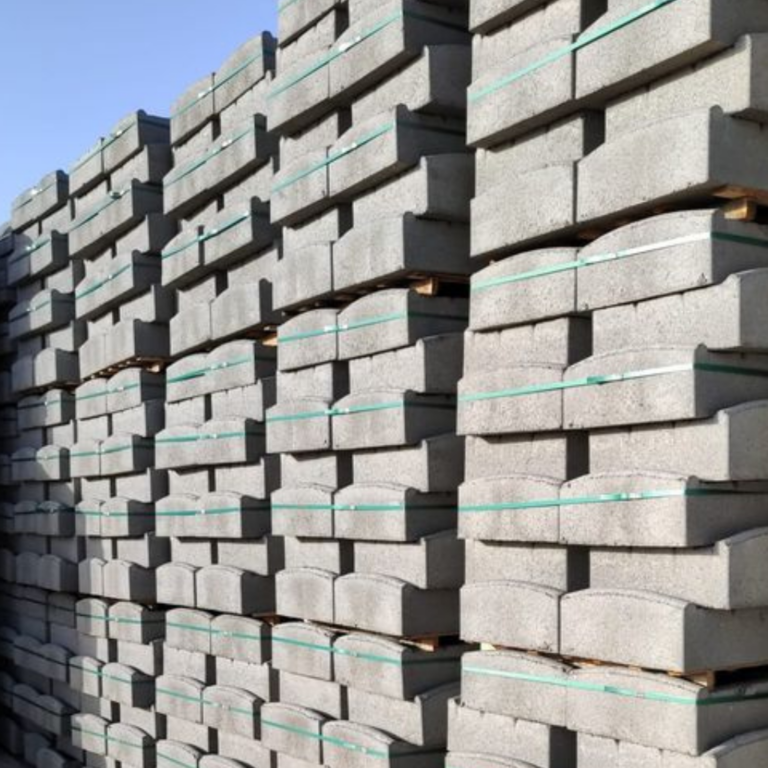 Blocchi per contenimento terra e muri fioriti